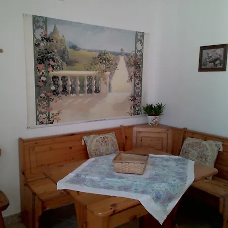 Casa Large