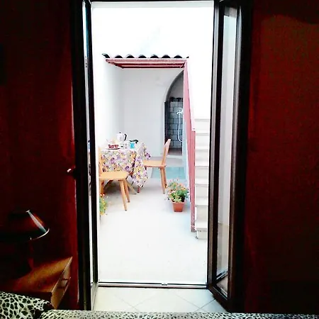 Casa Large
